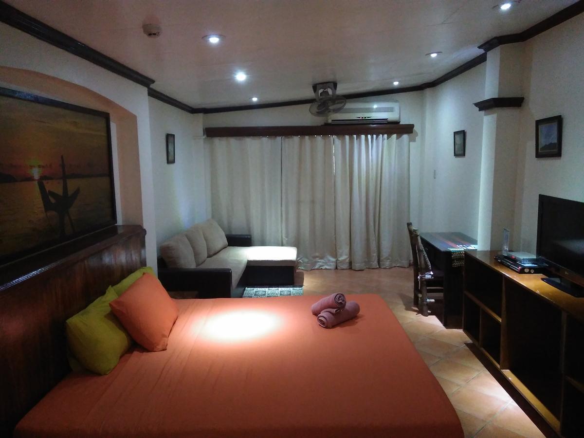 Mango'S Beachfront Resort Olongapo Extérieur photo